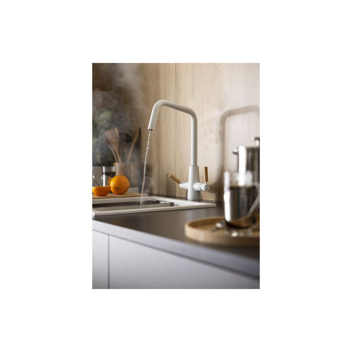 Abode Scandi-X 4 IN 1 Monobloc Tap Image 3