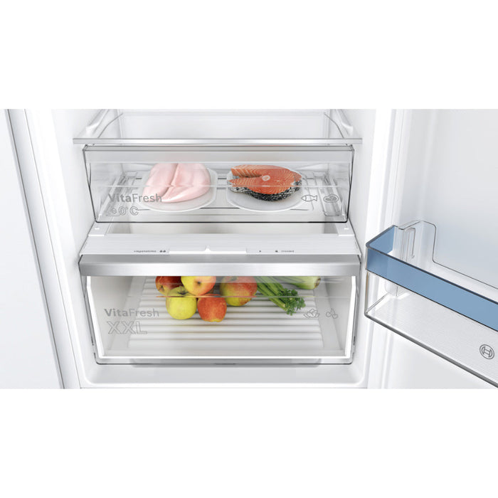 Bosch Series 4 KIN86VFE0G B/I NoFrost 60/40 Fridge Freezer Image 3