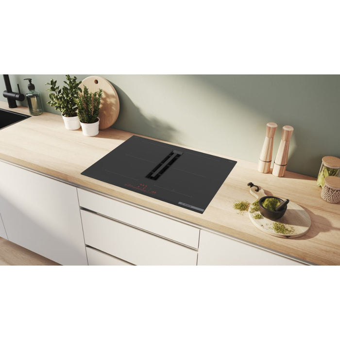 Bosch Series 6 PVQ731H26E 70cm Venting CombiZone Induction Hob - Black Image 2