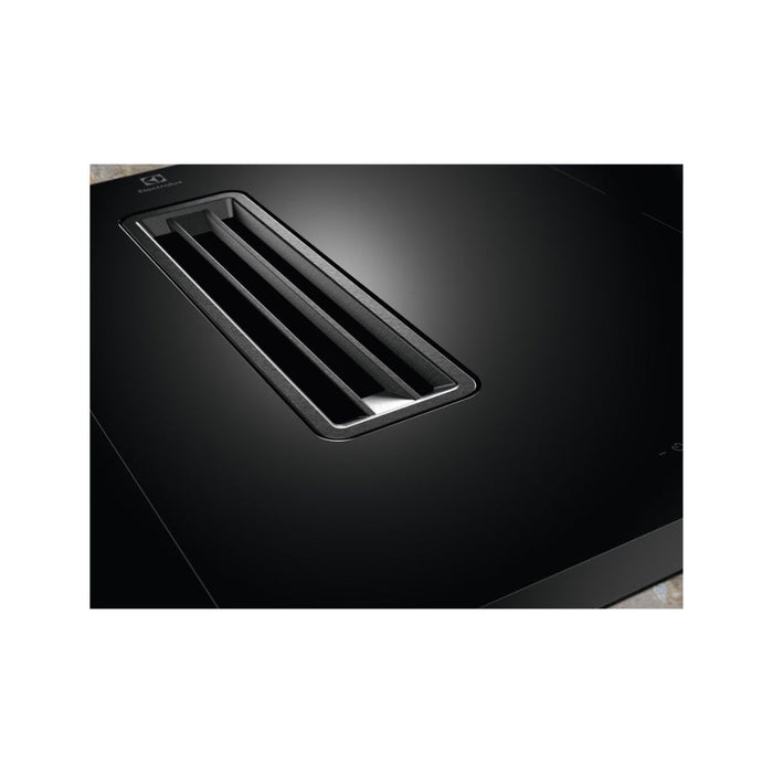 Electrolux LCC83443 80cm Venting Flex Induction Hob - Black Glass Image 3