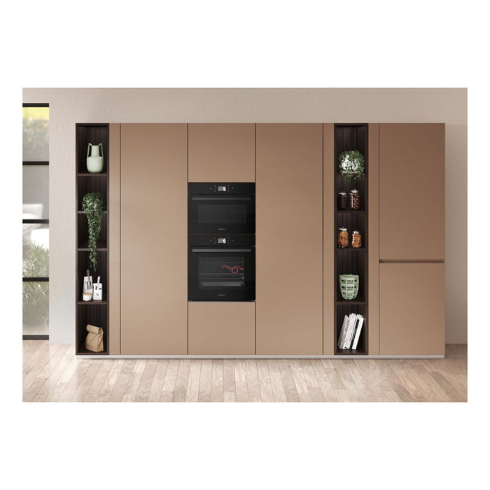 Hotpoint HCW9OWPHTSBUK B/I 950W Combination Microwave - Black Image 5