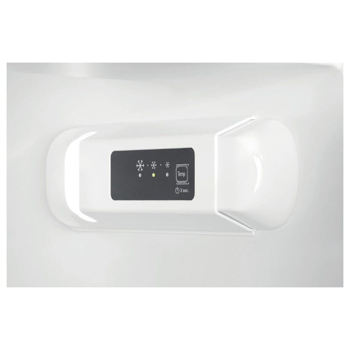 Hotpoint HSZ 12 A2D.UK 2 B/I Fridge w/Ice Box Image 3