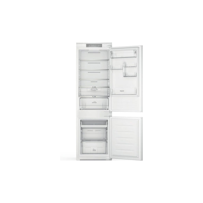Hotpoint HTC18 T322 UK B/I Frost Free 70/30 Fridge Freezer Image 1