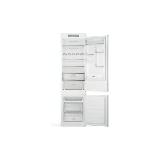 Hotpoint HTC20 T322 UK B/I Total NoFrost 70/30 Fridge Freezer Image 1