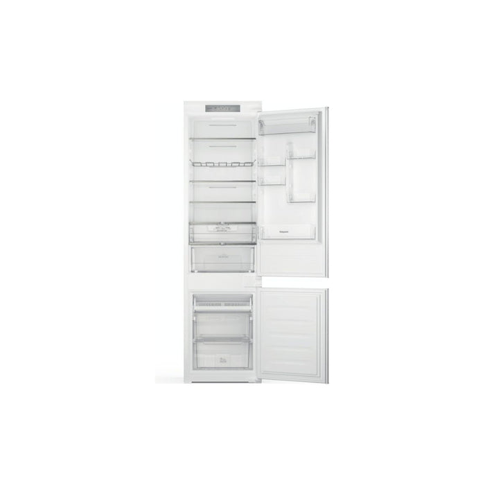 Hotpoint HTC20 T322 UK B/I Total NoFrost 70/30 Fridge Freezer Image 1