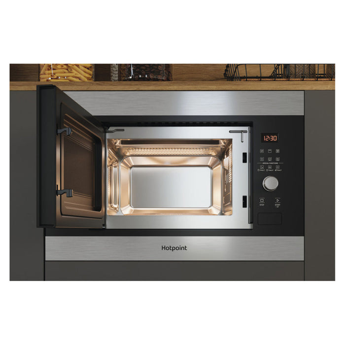 Hotpoint MF25G IX H B/I 900W Microwave & Grill - St/Steel Image 2
