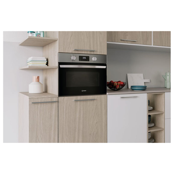 Indesit IP 252R XUK B/I 900W Microwave & Grill - St/Steel Image 4