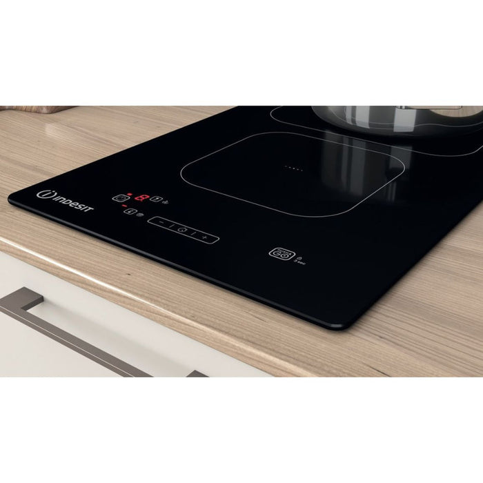 Indesit IS 19Q30 NE 30cm Induction Hob - Black Image 4