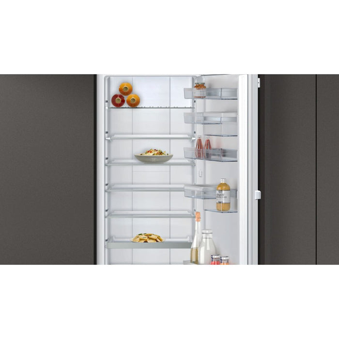 Neff N90 KI8815OD0 B/I Tall Fridge Image 3