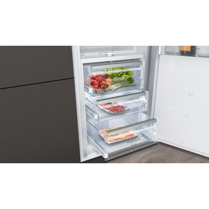 Neff N90 KI8815OD0 B/I Tall Fridge Image 4