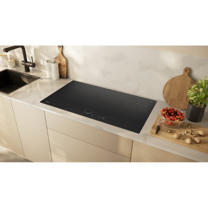 Neff N90 T69FUV4L0 Induction Hob - Black Image 4